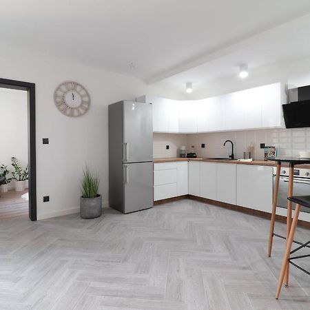 Niron Apartament Walcz Apartment ภายนอก รูปภาพ