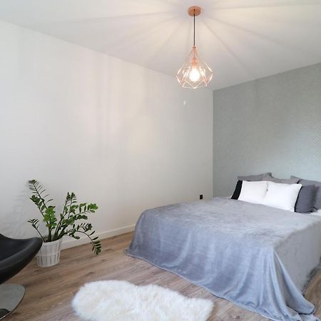 Niron Apartament Walcz Apartment ภายนอก รูปภาพ