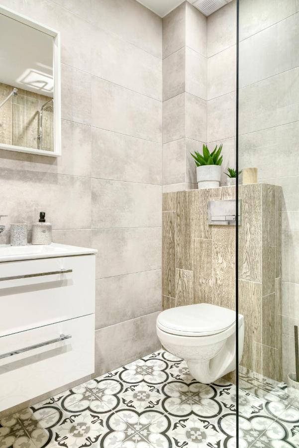 Niron Apartament Walcz Apartment ภายนอก รูปภาพ